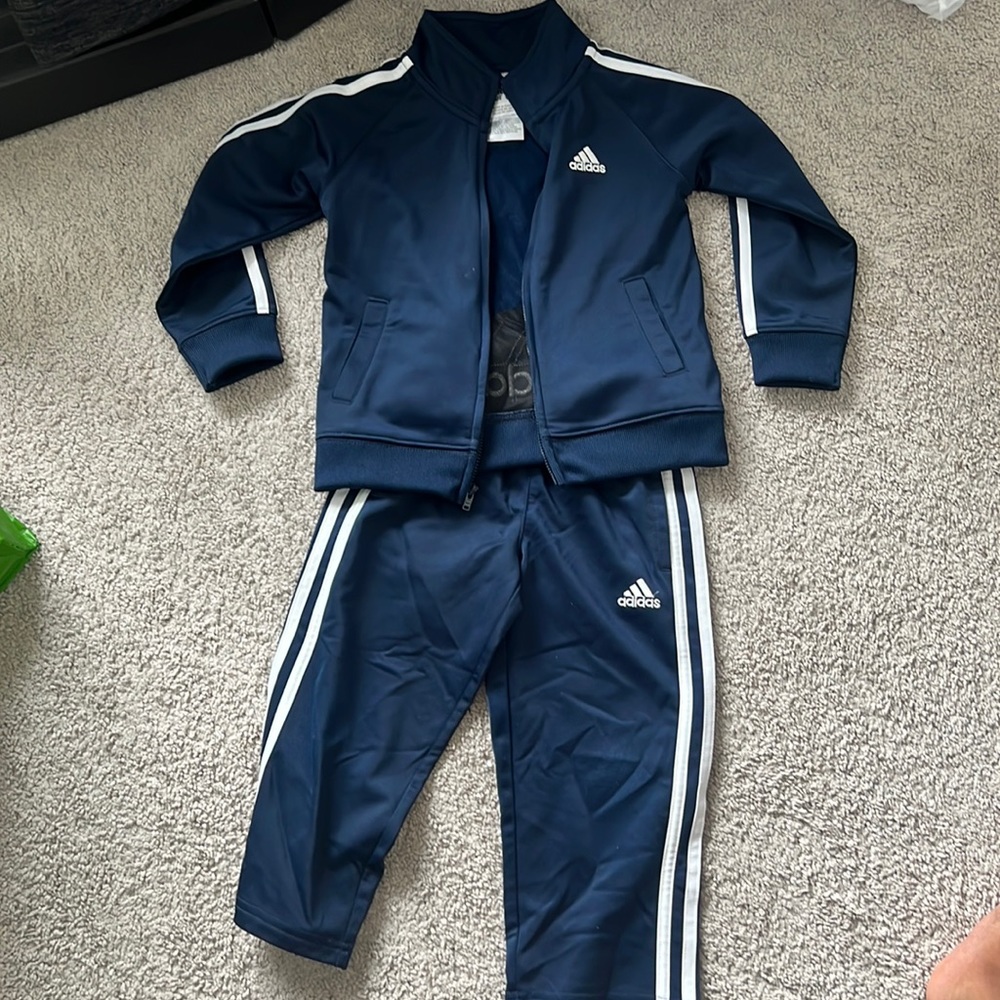 Toddler Adidas Sweatsuit 3T